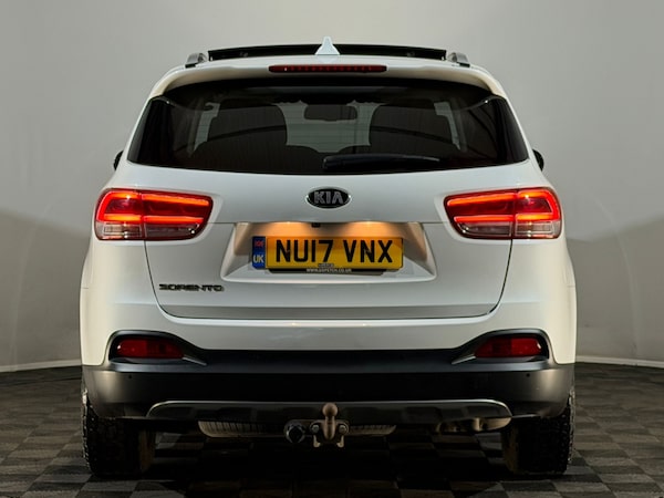 Used Kia Sorento 2017 for sale - 76296993: Photo 7