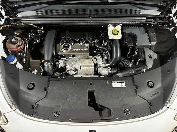 Used Citroen DS5 2012 for sale - 75535396: Photo 10