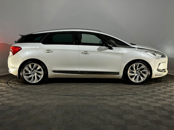 Used Citroen DS5 2012 for sale - 75535396: Photo 4