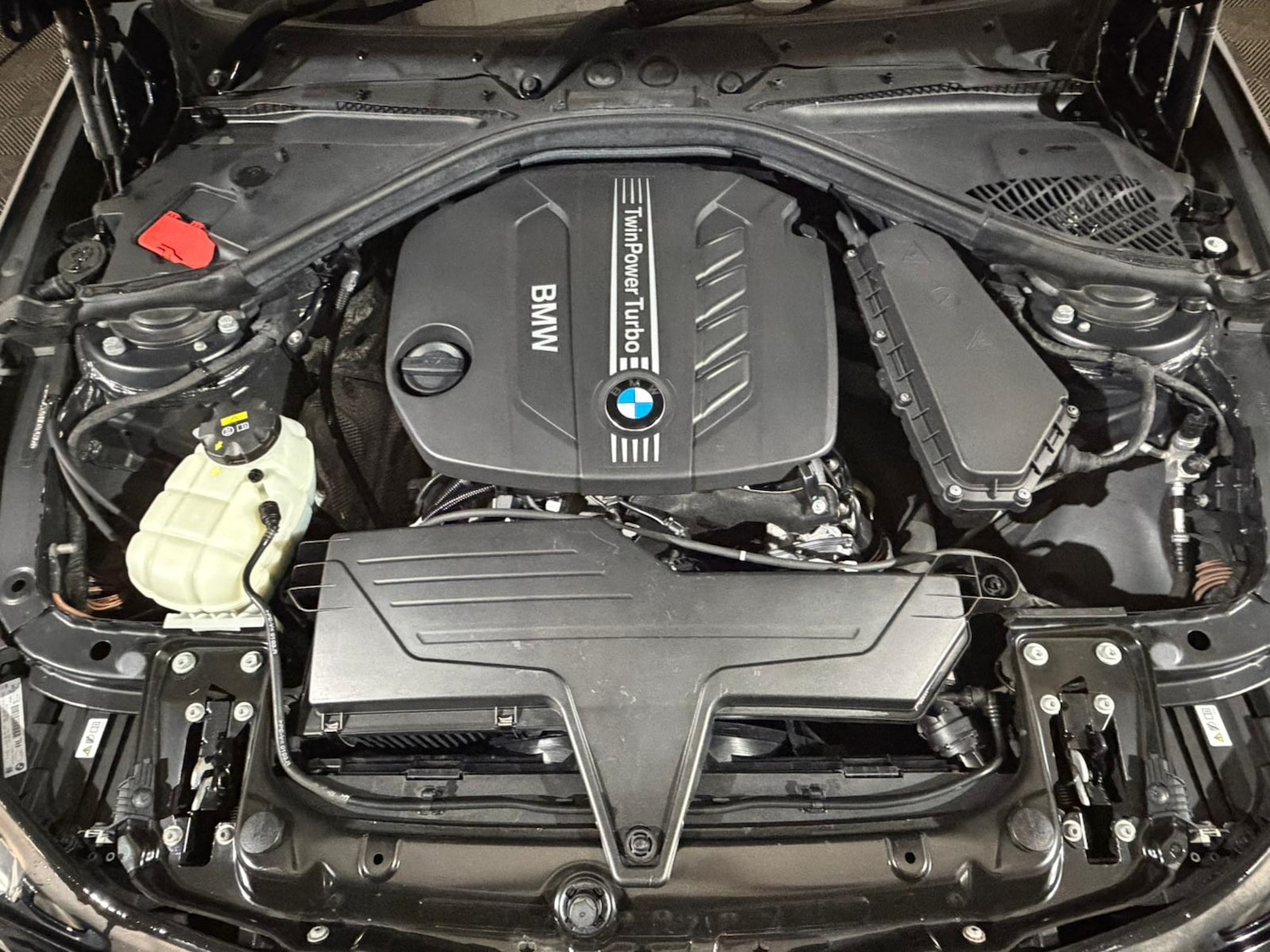 Used BMW 3 Series 2014 for sale - 76500844: Photo 10