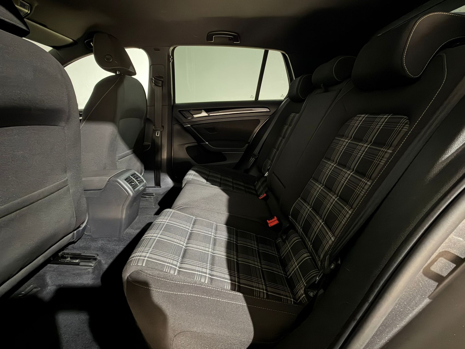 Used Volkswagen Golf 2016 for sale - 77340328: Photo 17