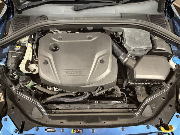Used Volvo XC60 2017 for sale - 76246058: Photo 10