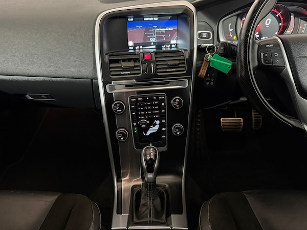 Used Volvo XC60 2017 for sale - 76246058: Photo 14