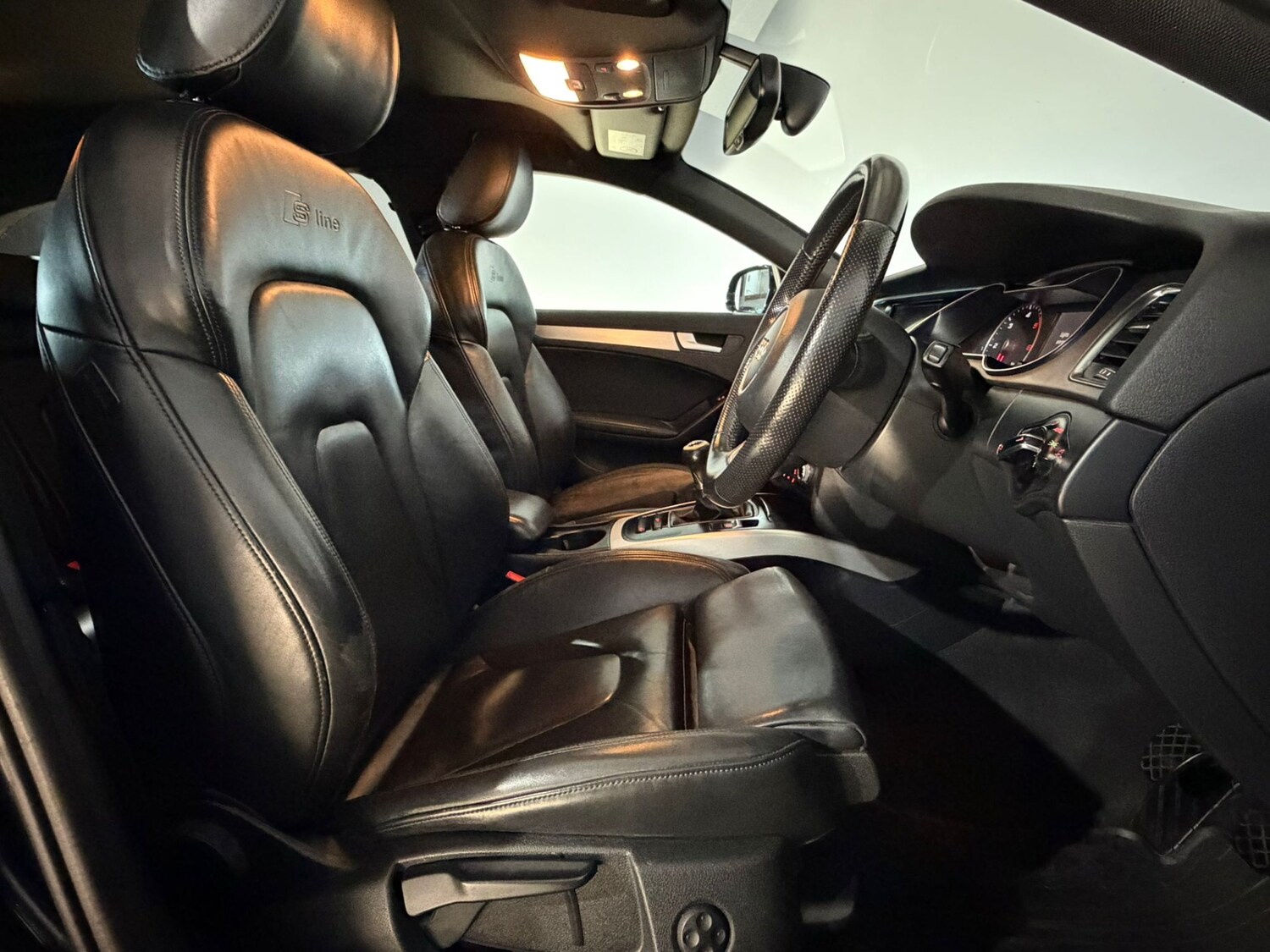 Used Audi A4 2014 for sale - 77739533: Photo 15