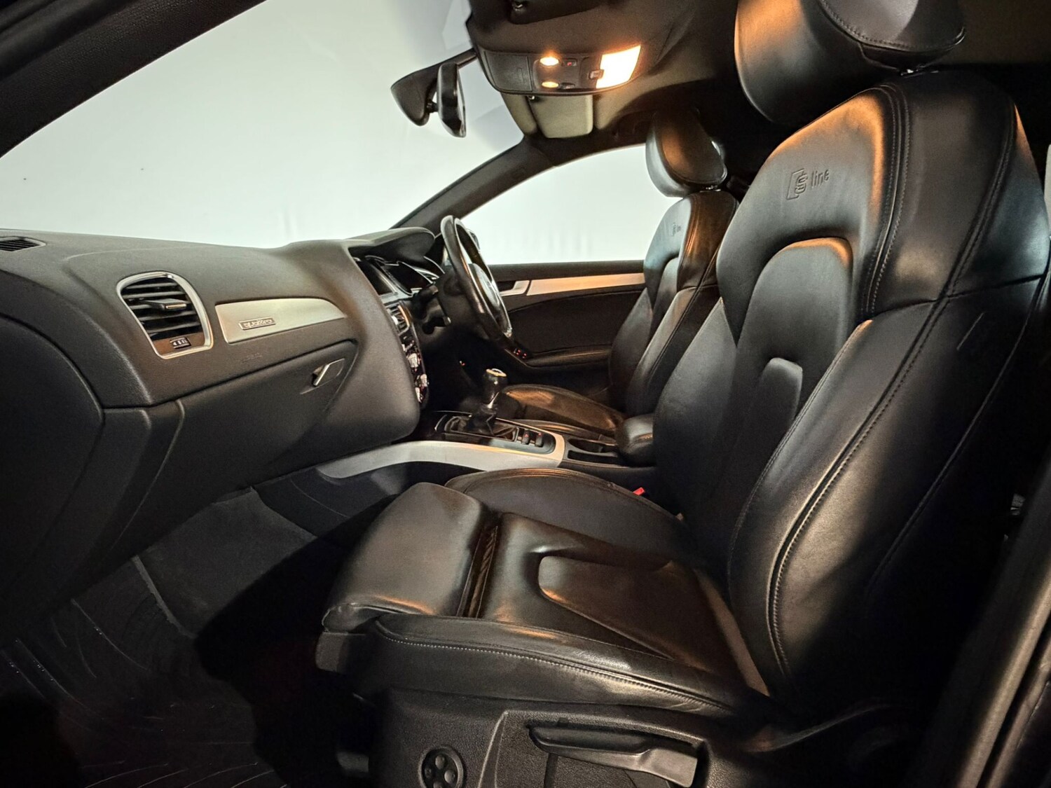 Used Audi A4 2014 for sale - 77739533: Photo 16