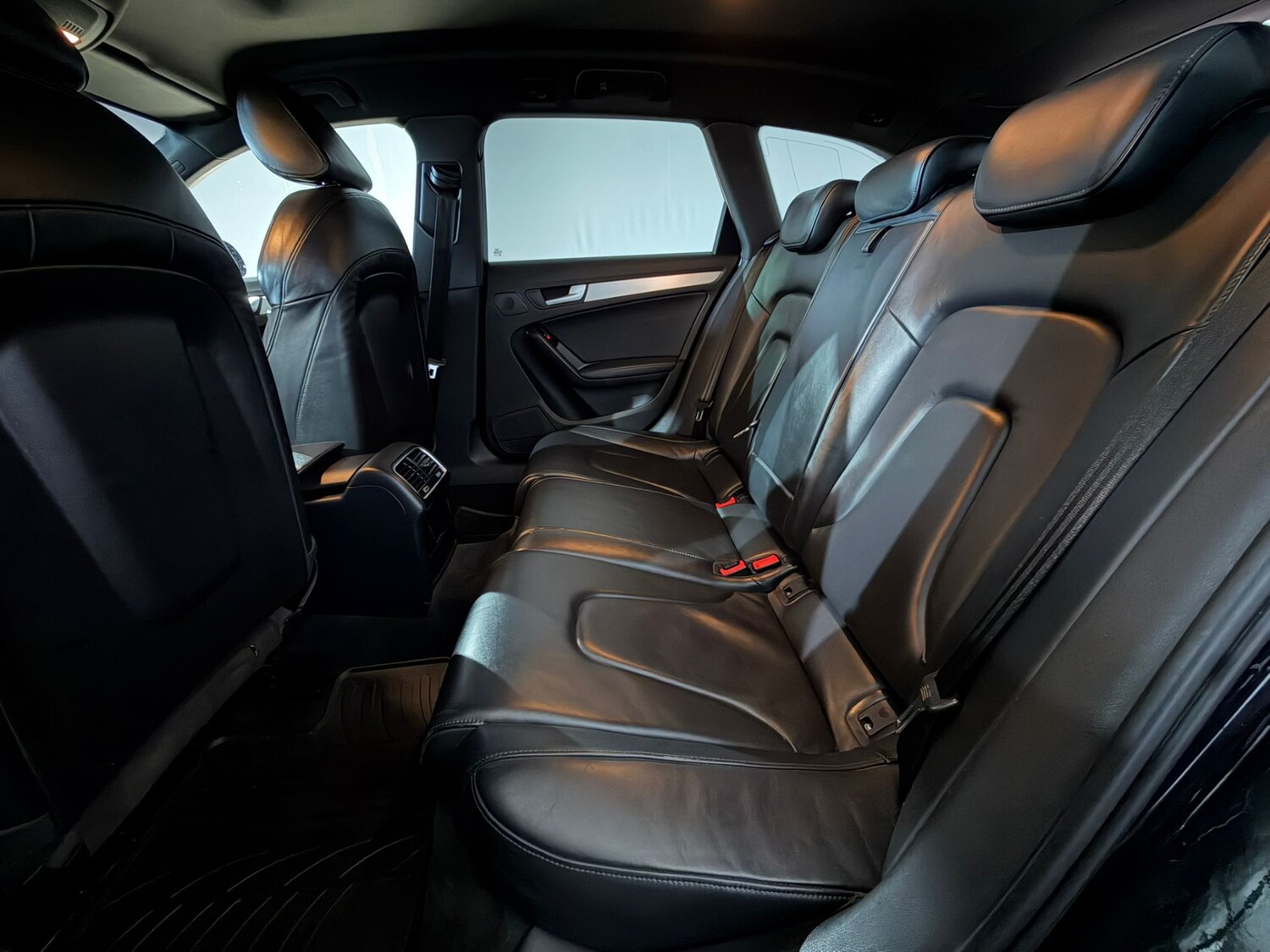 Used Audi A4 2014 for sale - 77739533: Photo 18