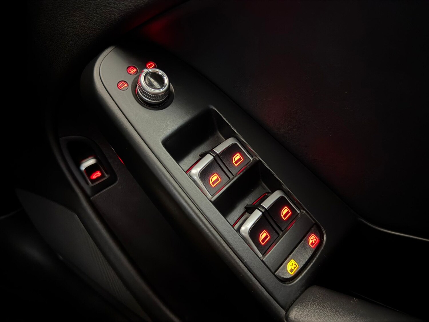 Used Audi A4 2014 for sale - 77739533: Photo 20