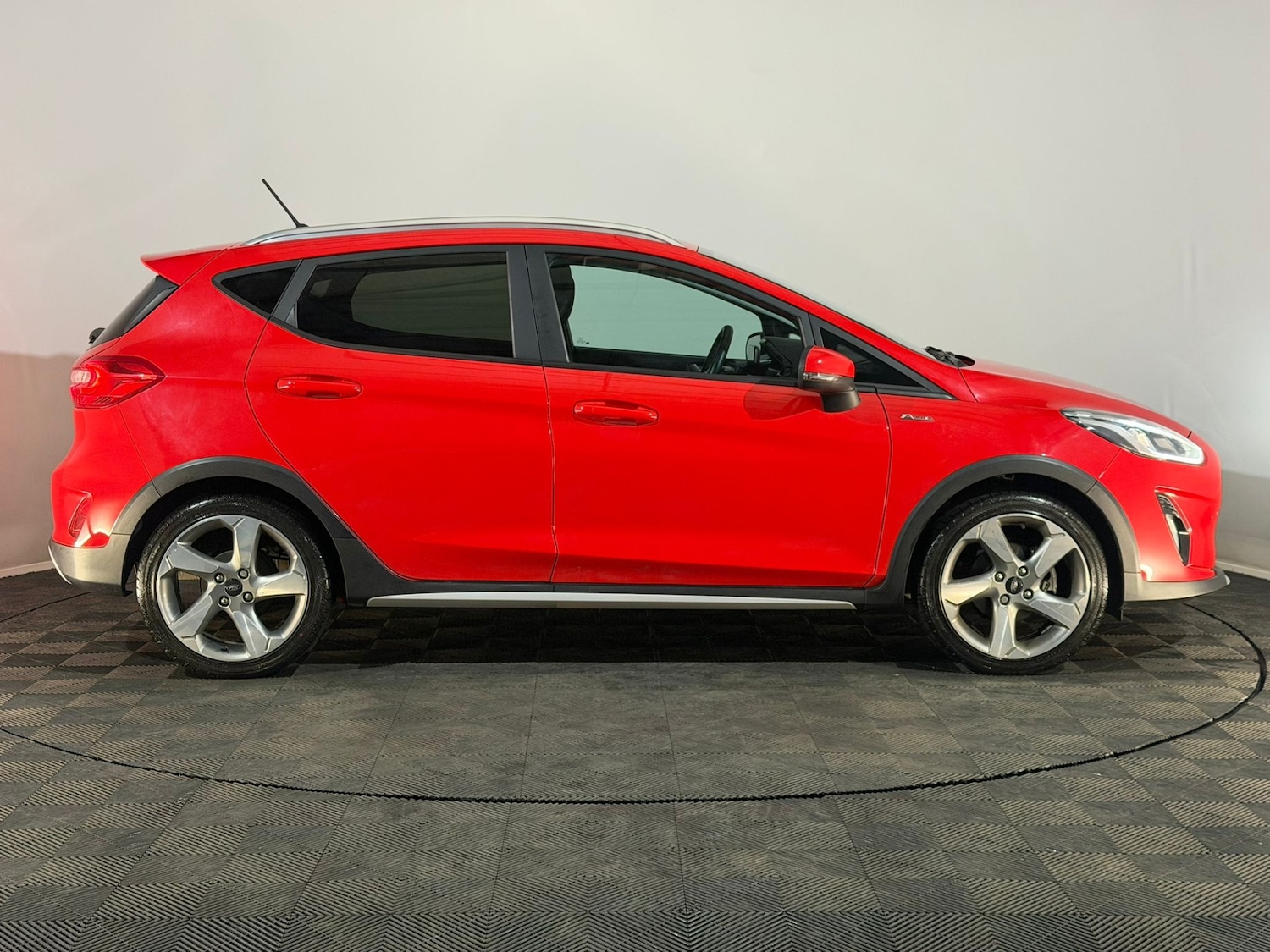 Used Ford Fiesta 2018 for sale - 77482184: Photo 4