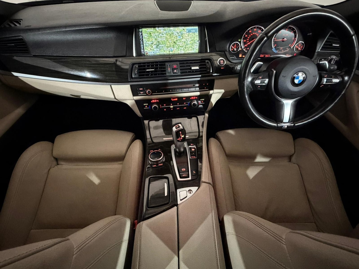 Used BMW 5 Series 2014 for sale - 76968613: Photo 11