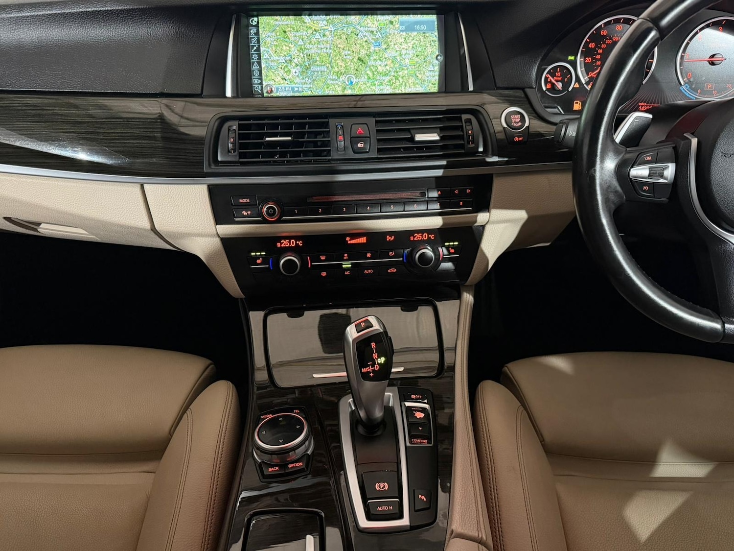 Used BMW 5 Series 2014 for sale - 76968613: Photo 14