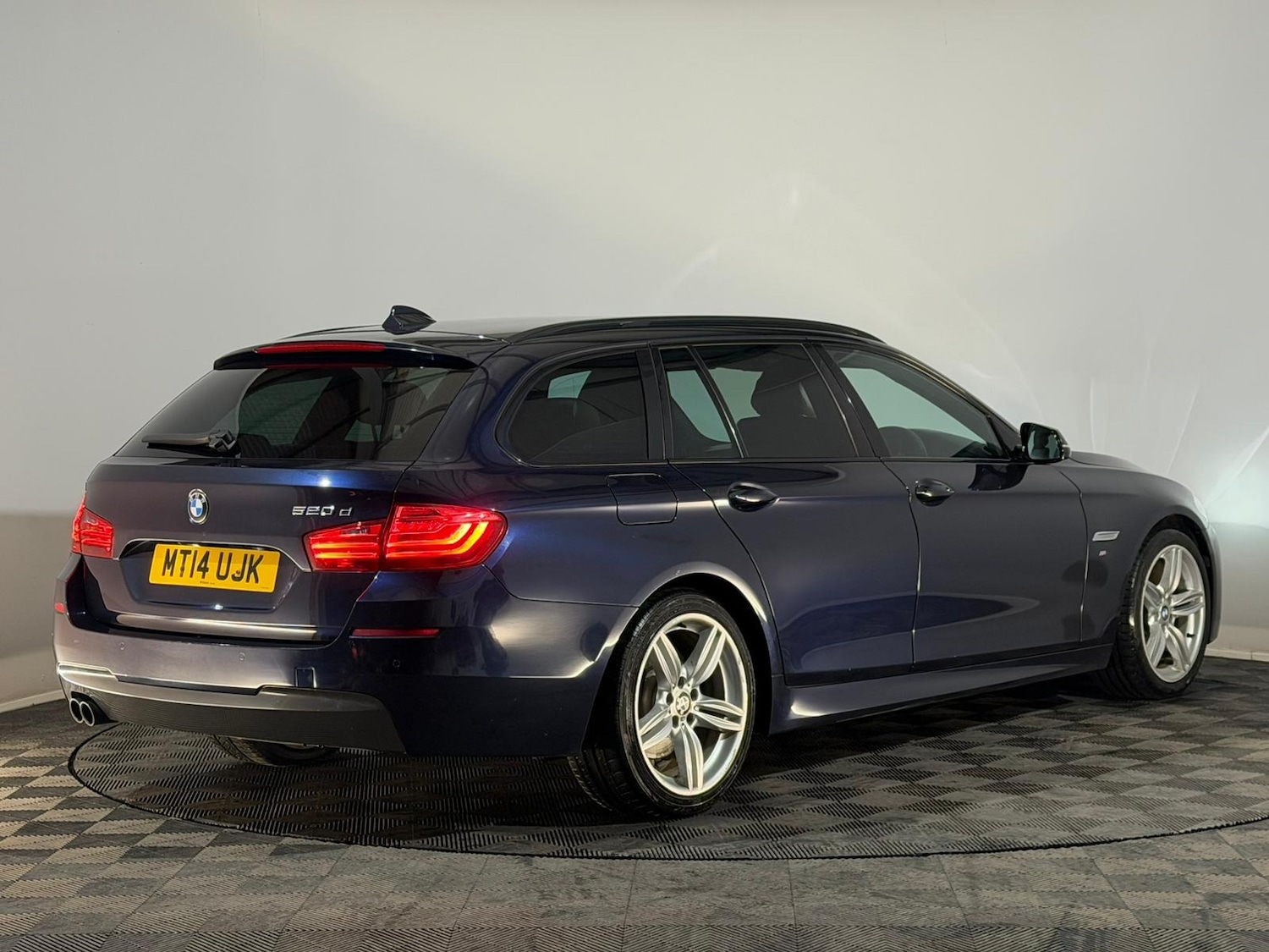 Used BMW 5 Series 2014 for sale - 76968613: Photo 6