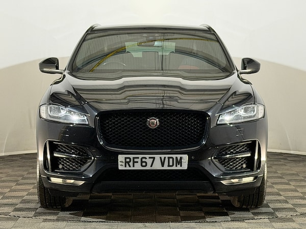 Used Jaguar F-Pace 2017 for sale - 76246301: Photo 2