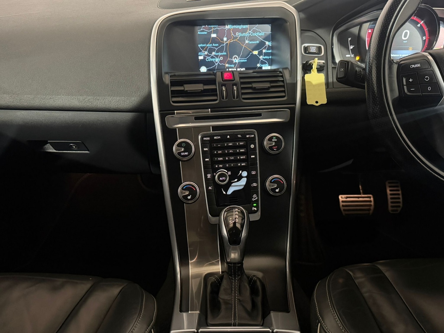 Used Volvo XC60 2014 for sale - 77634540: Photo 14