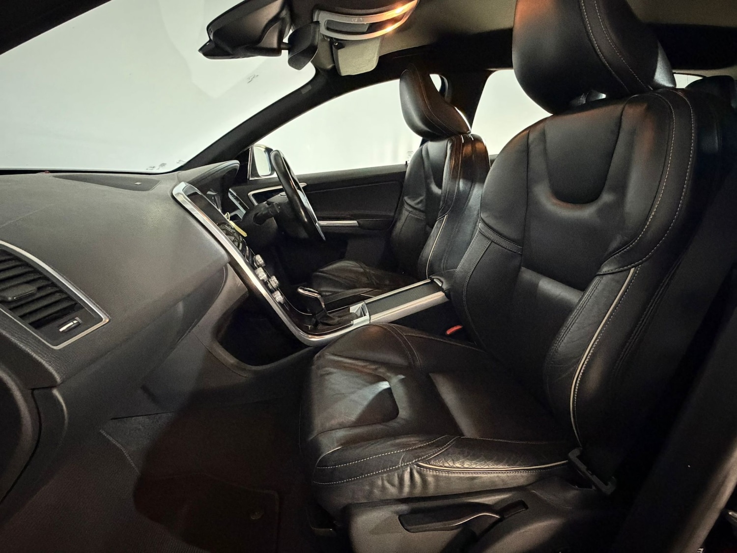 Used Volvo XC60 2014 for sale - 77634540: Photo 17