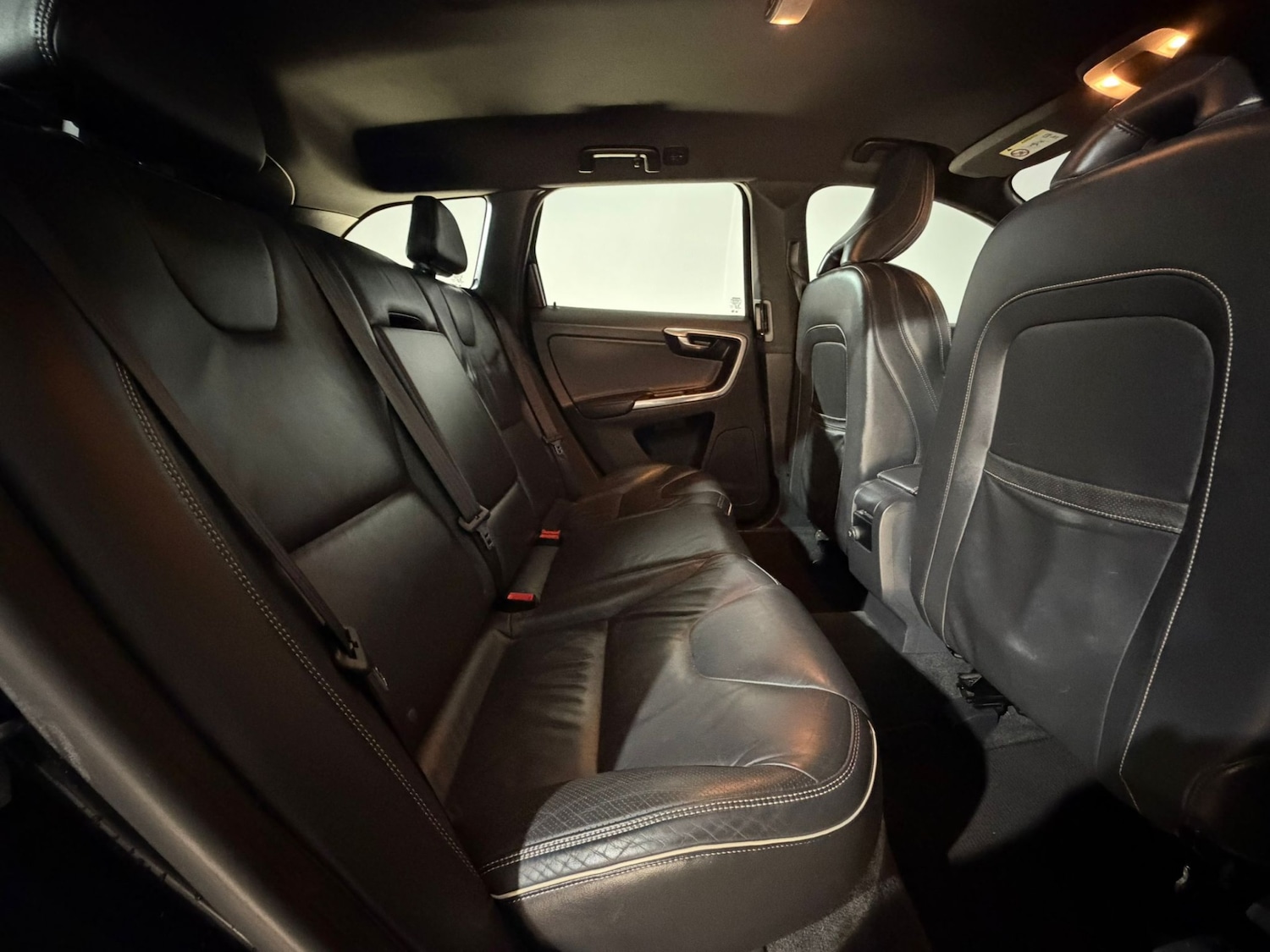 Used Volvo XC60 2014 for sale - 77634540: Photo 18