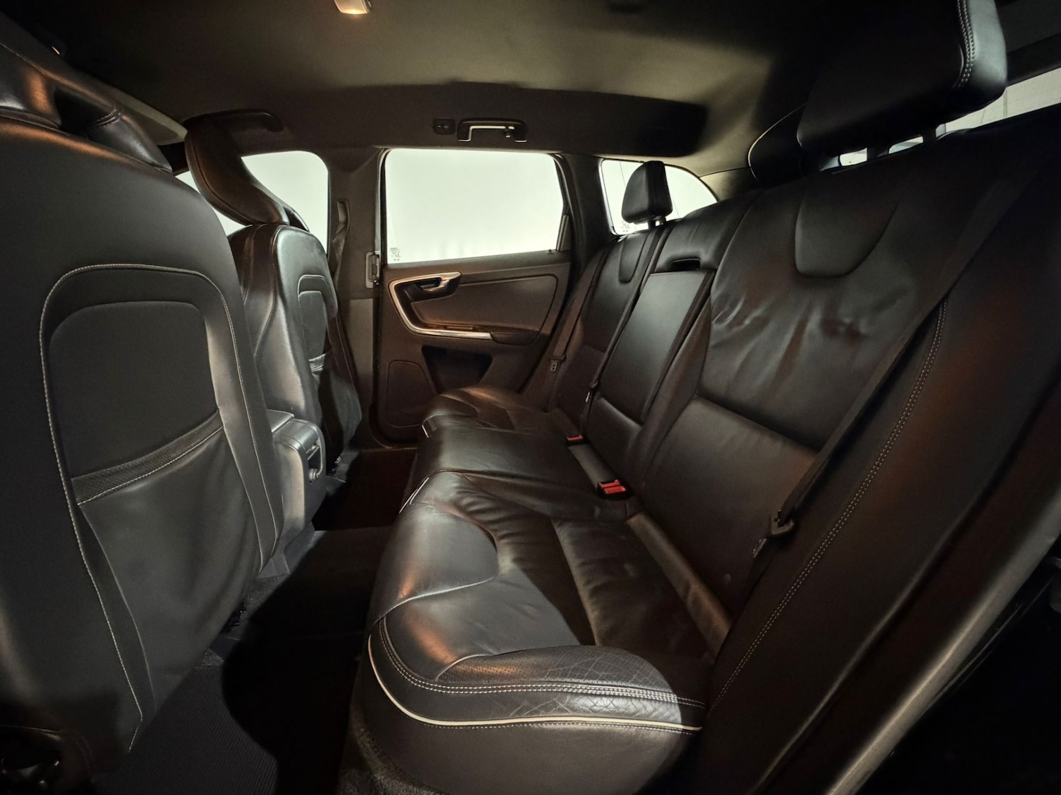 Used Volvo XC60 2014 for sale - 77634540: Photo 19