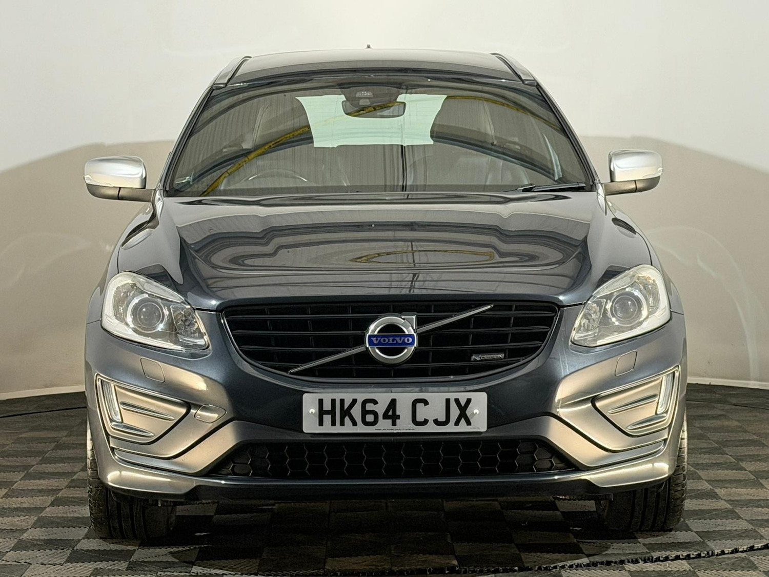 Used Volvo XC60 2014 for sale - 77634540: Photo 2