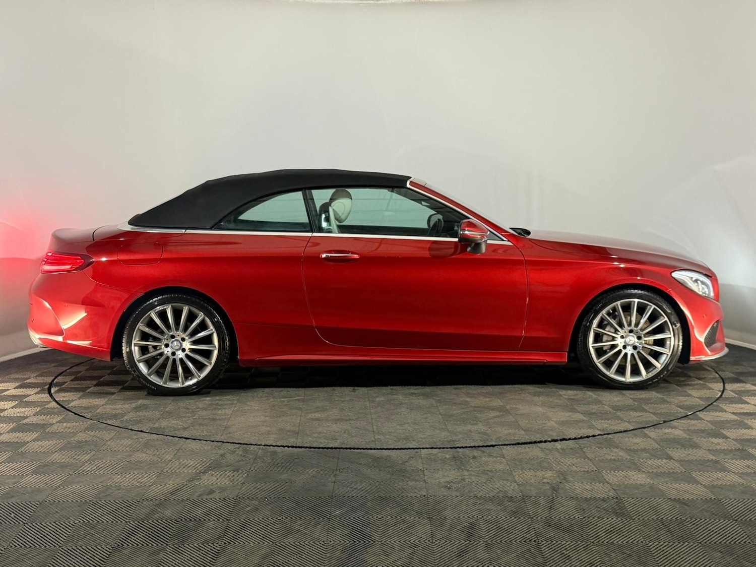 Used Mercedes-Benz C Class 2017 for sale - 77446432: Photo 8