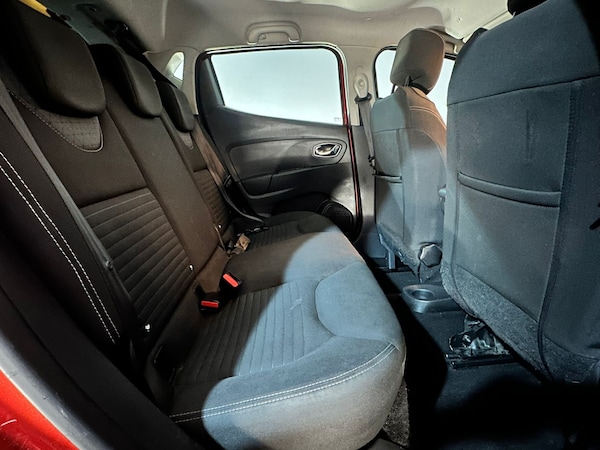 Used Renault Clio 2013 for sale - 75116830: Photo 9