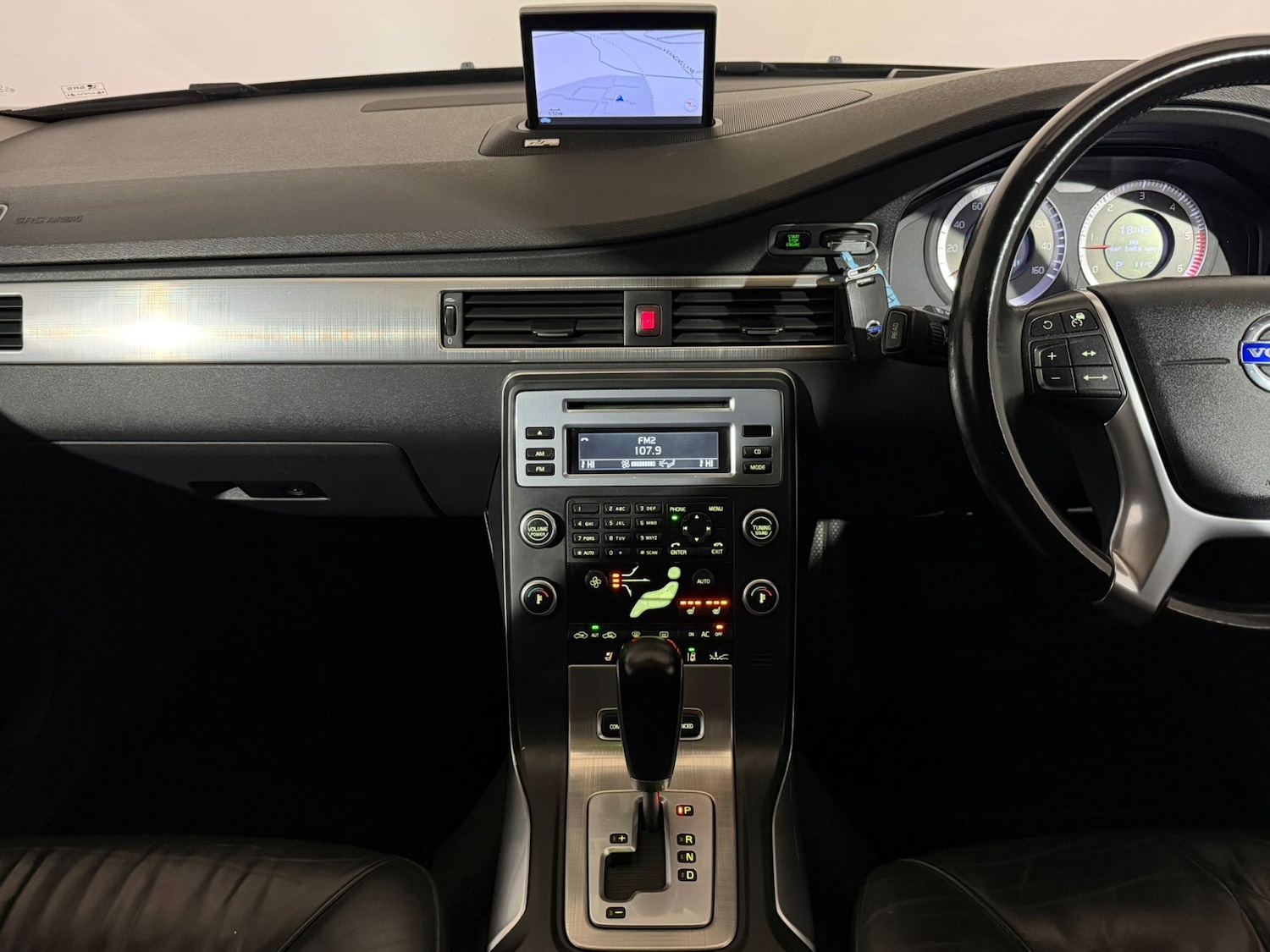 Used Volvo S80 2010 for sale - 77698326: Photo 14