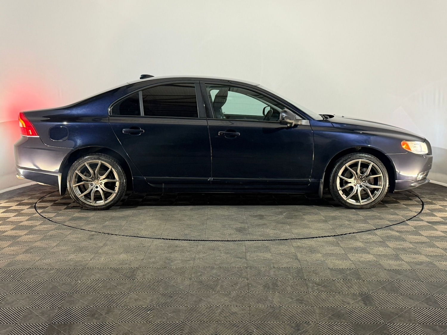 Used Volvo S80 2010 for sale - 77698326: Photo 4