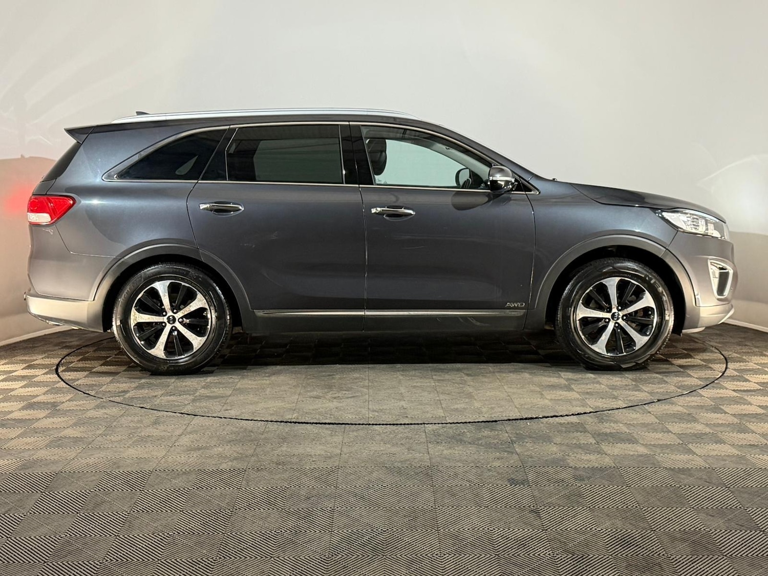 Used Kia Sorento 2016 for sale - 76372408: Photo 4
