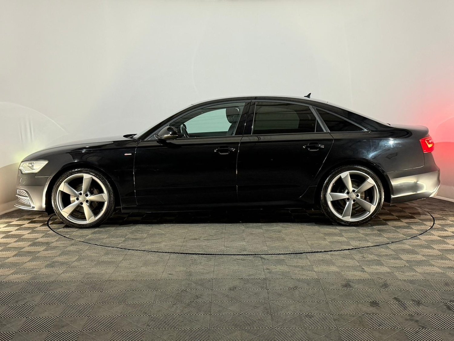 Used Audi A6 2013 for sale - 76332091: Photo 4