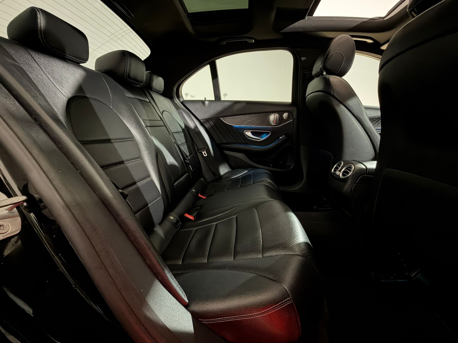 Used Mercedes-Benz C Class 2017 for sale - 77223045: Photo 18