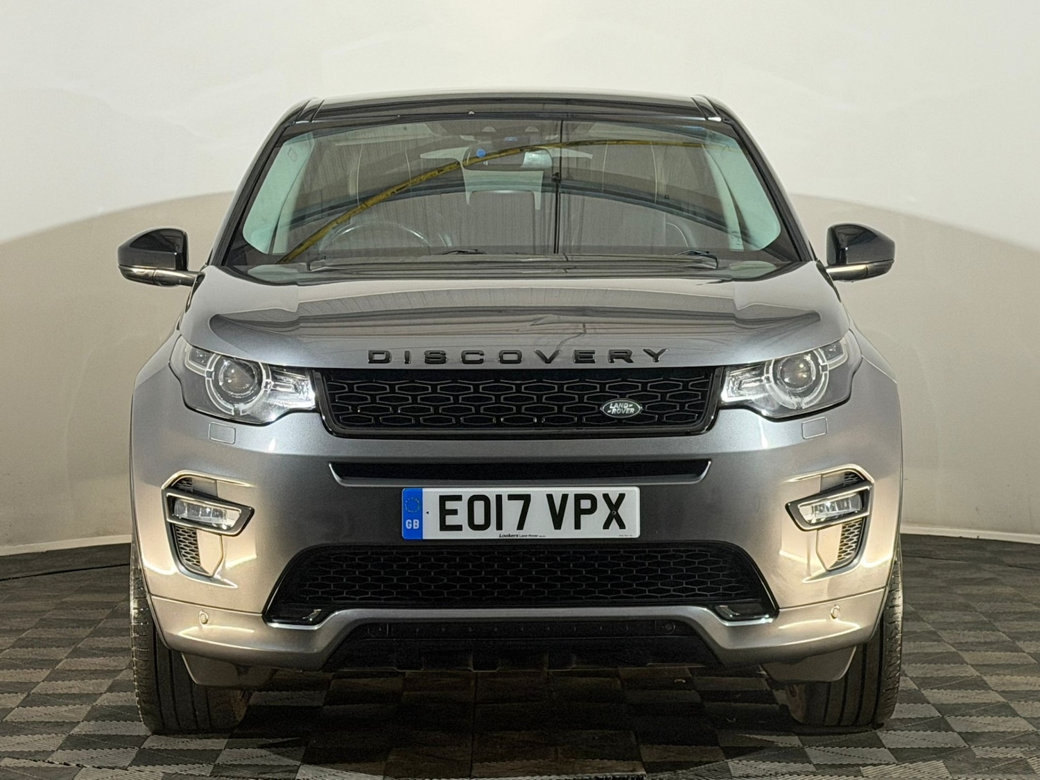 Used Land Rover Discovery Sport 2017 for sale - 77634434: Photo 2