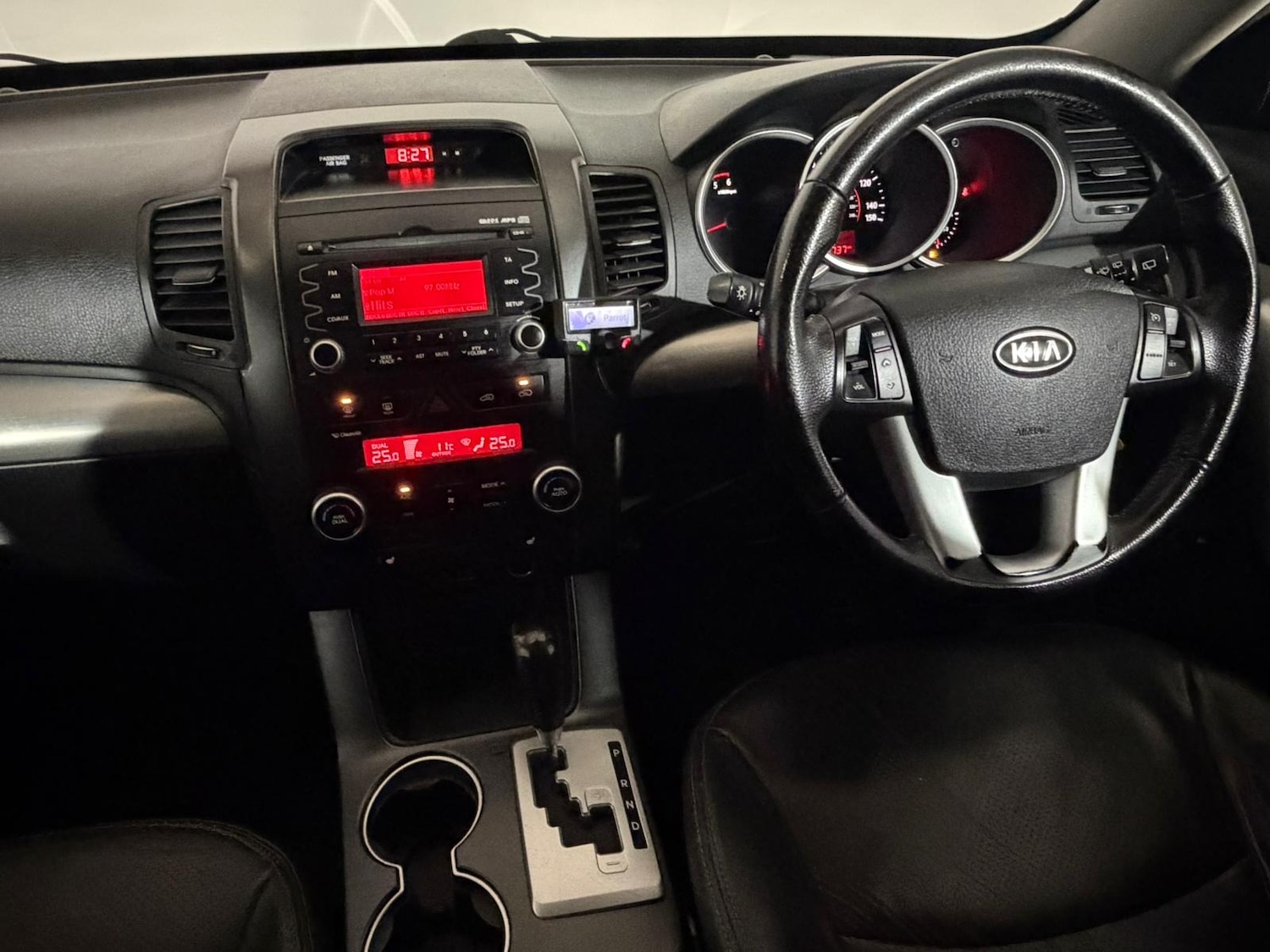 Used Kia Sorento 2010 for sale - 77647775: Photo 12