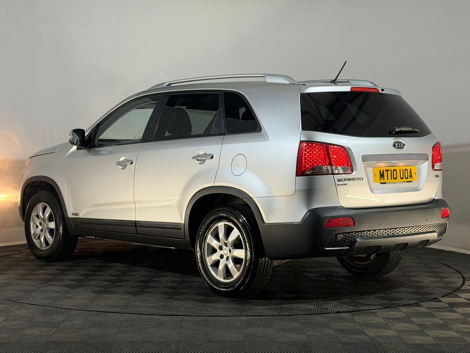 Used Kia Sorento 2010 for sale - 77647775: Photo 9