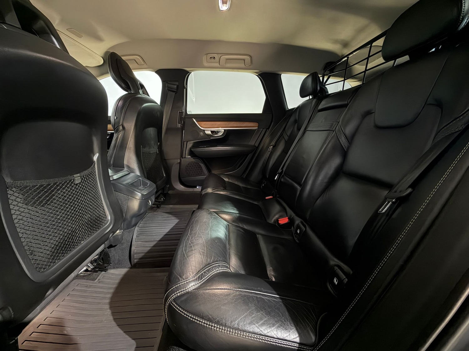 Used Volvo V90 2017 for sale - 76128666: Photo 18