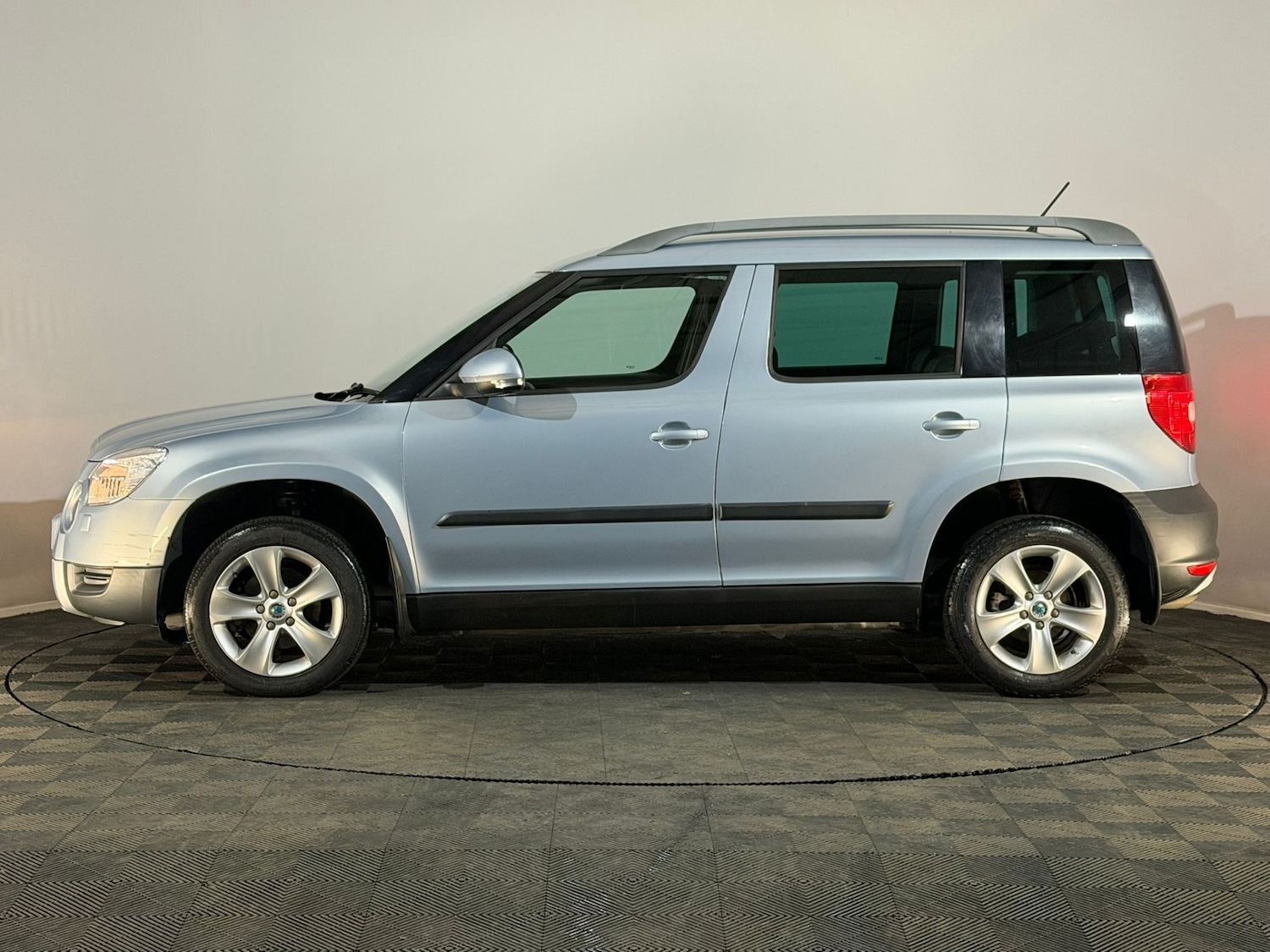 Used Skoda Yeti 2011 for sale - 77698328: Photo 5