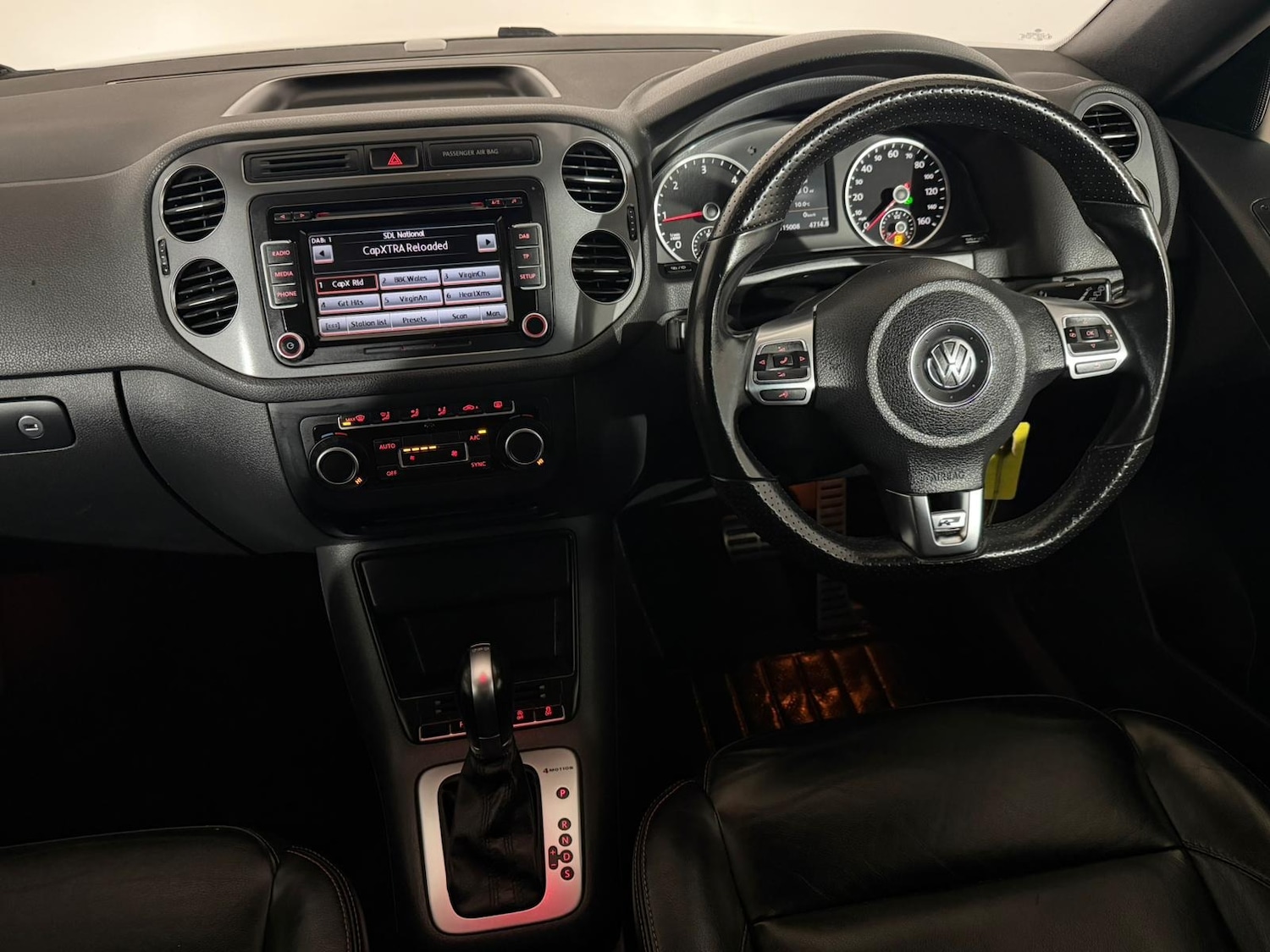 Used Volkswagen Tiguan 2014 for sale - 76919419: Photo 12