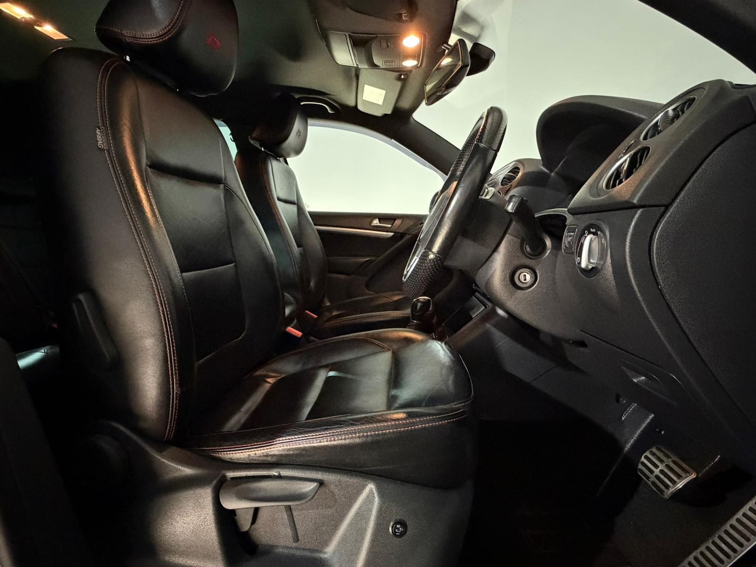 Used Volkswagen Tiguan 2014 for sale - 76919419: Photo 16