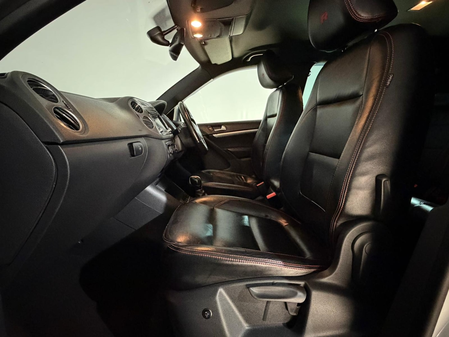 Used Volkswagen Tiguan 2014 for sale - 76919419: Photo 17