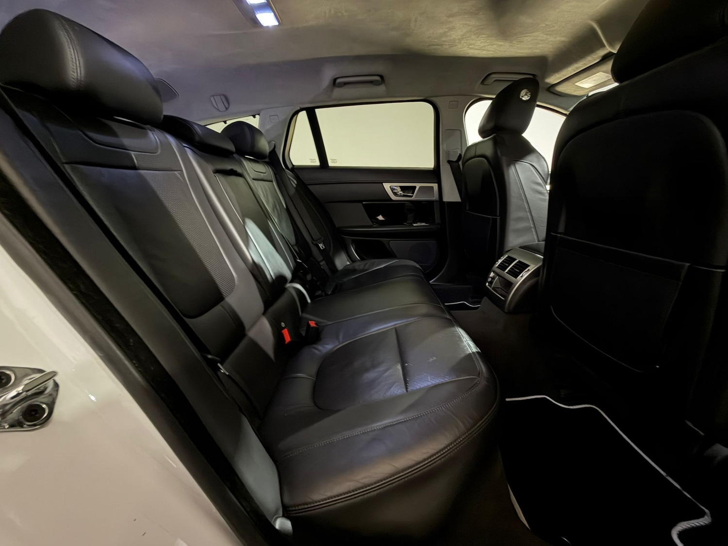 Used Jaguar XF 2014 for sale - 77959448: Photo 18