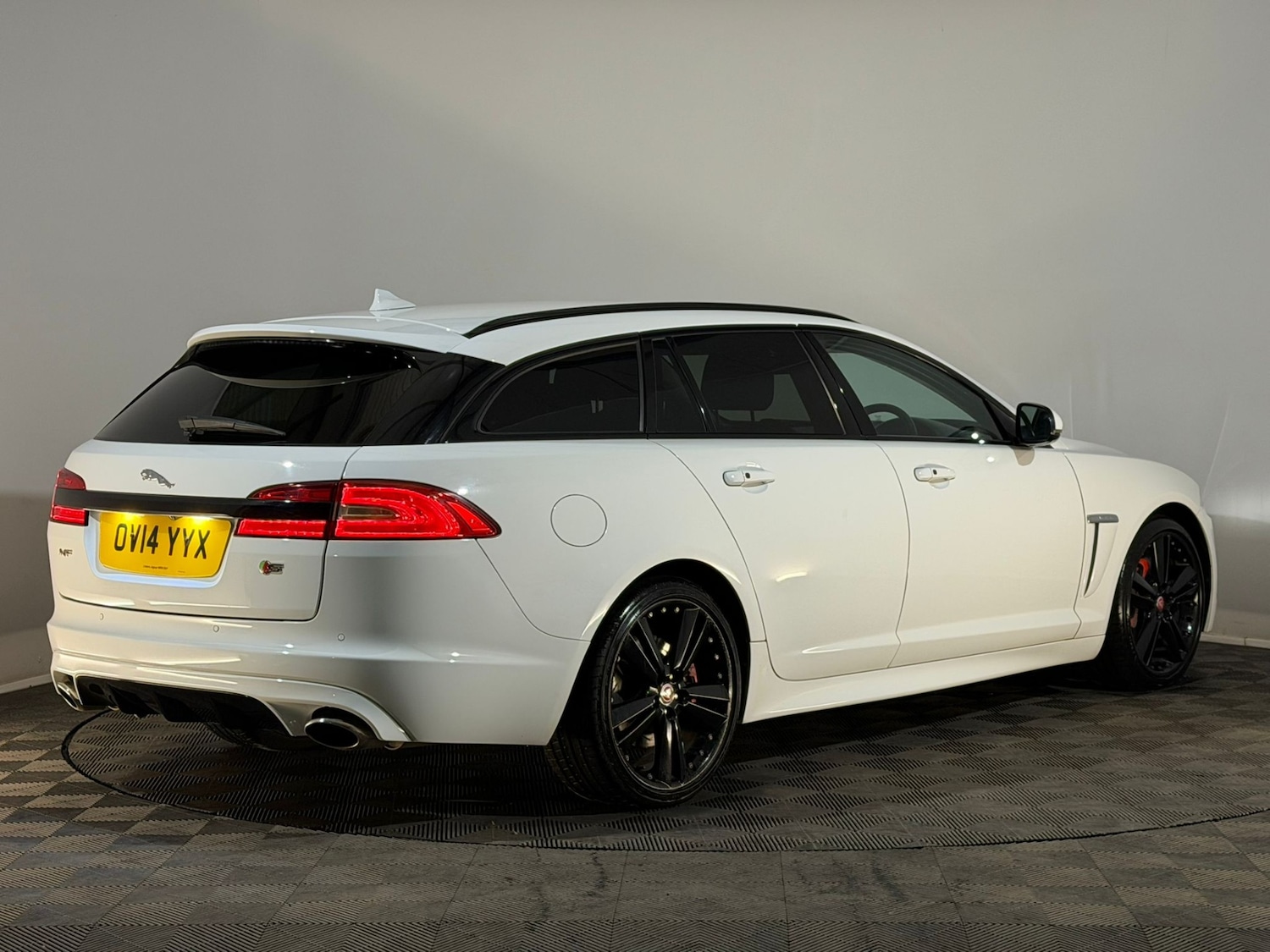 Used Jaguar XF 2014 for sale - 77959448: Photo 6