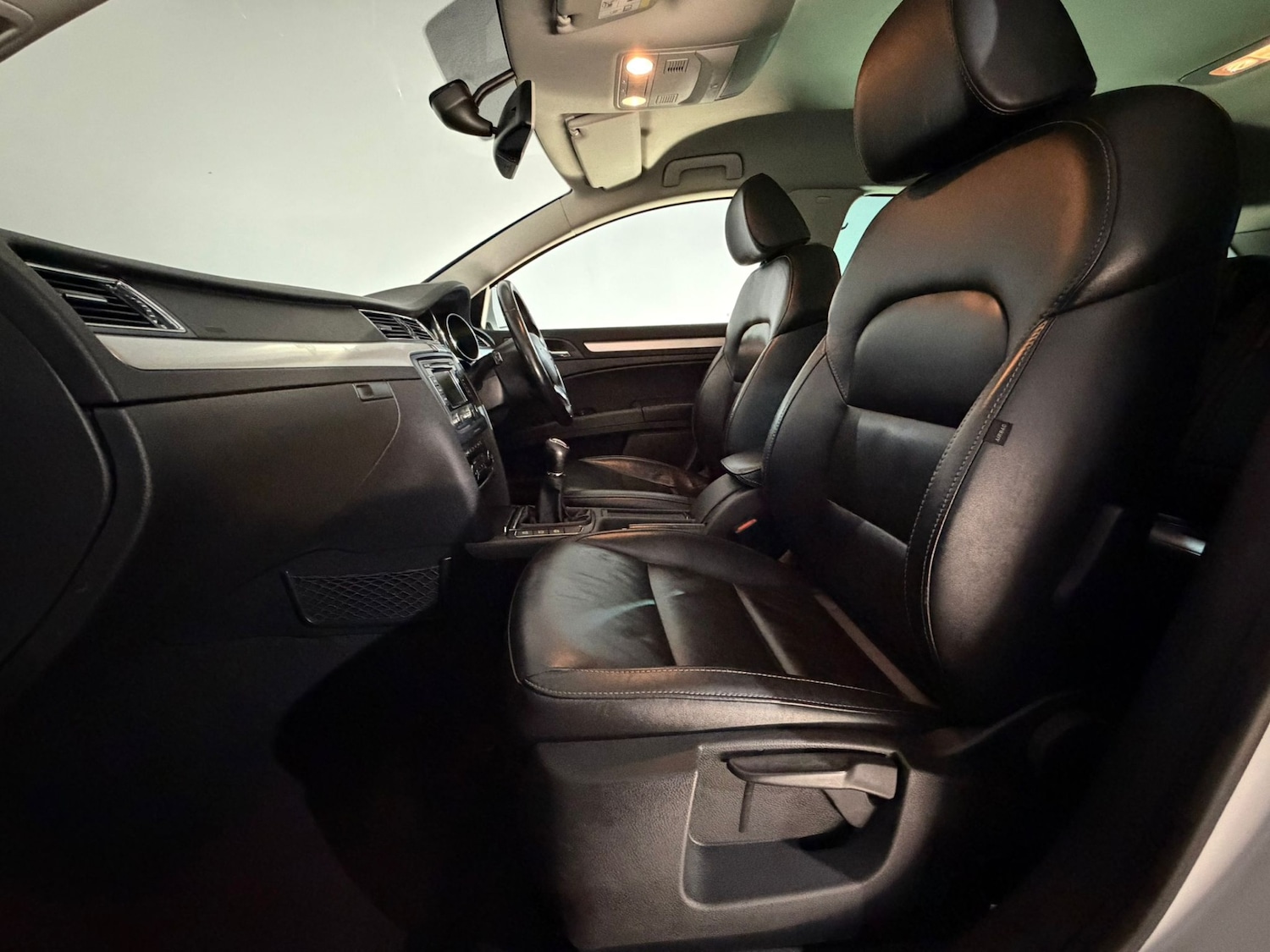 Used Skoda Superb 2014 for sale - 77052612: Photo 16