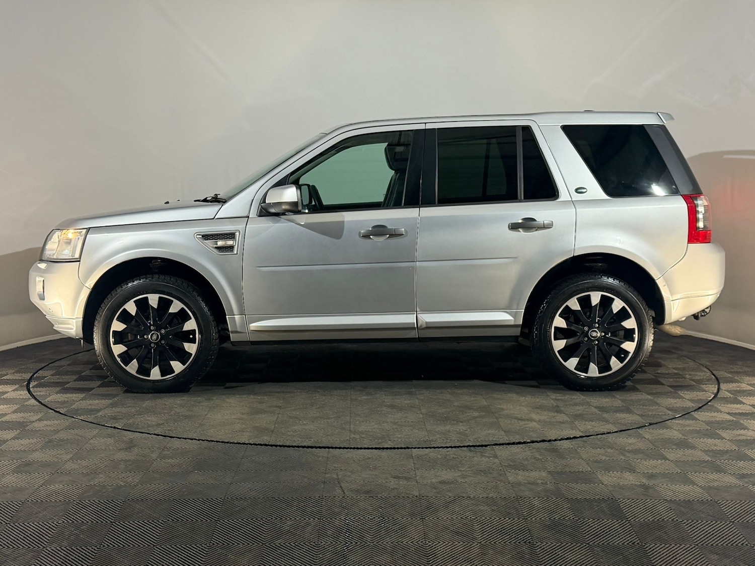 Used Land Rover Freelander 2012 for sale - 77413356: Photo 5