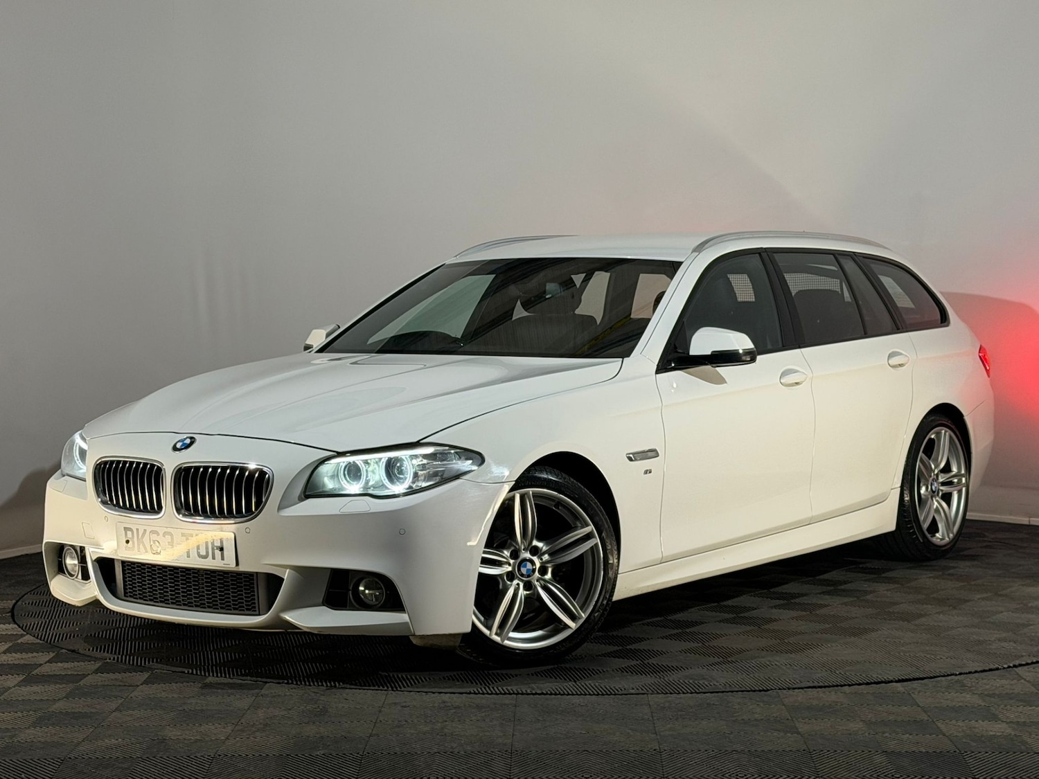 Used BMW 5 Series 2013 for sale - 77634451: Photo 3