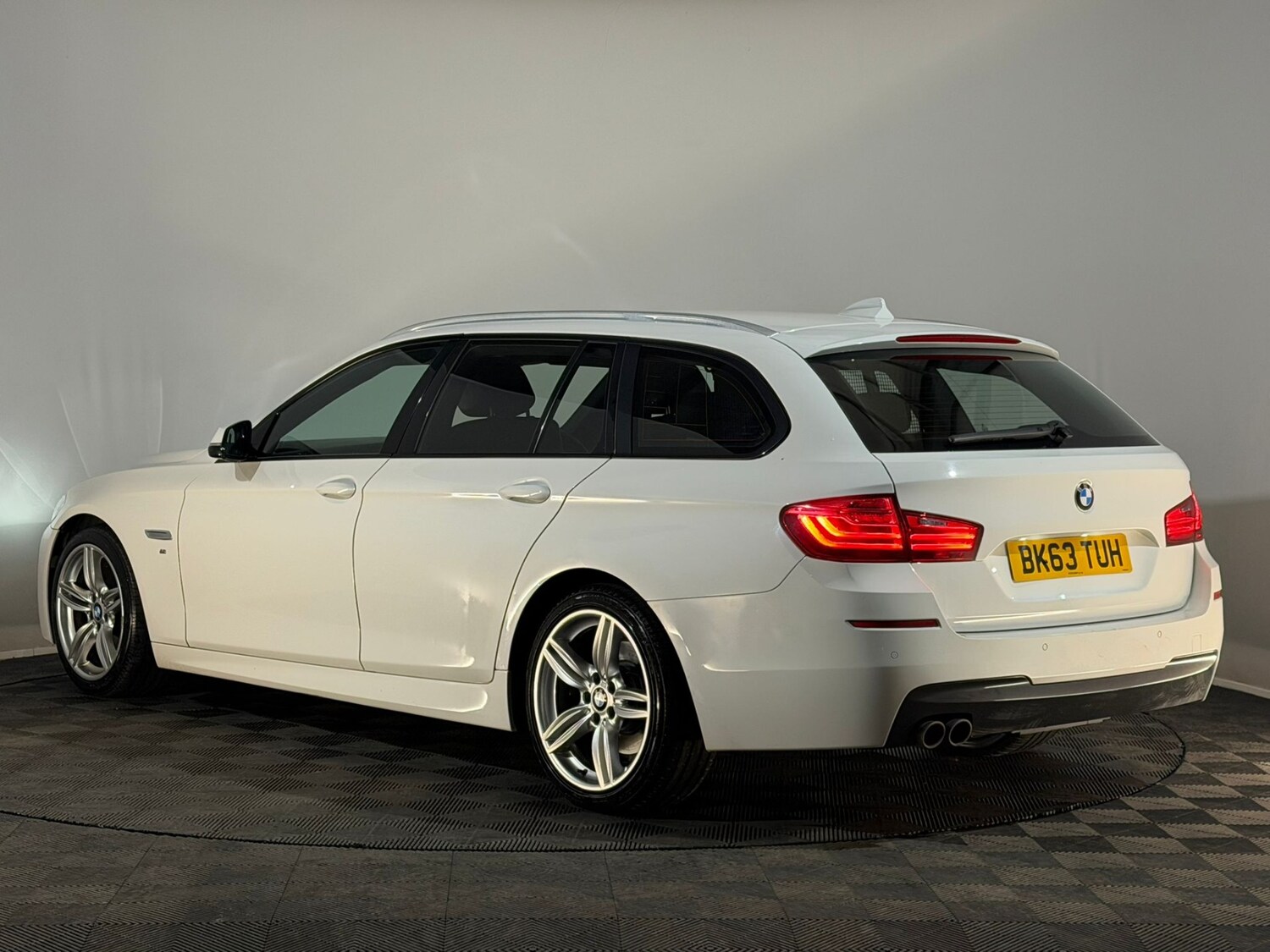 Used BMW 5 Series 2013 for sale - 77634451: Photo 9