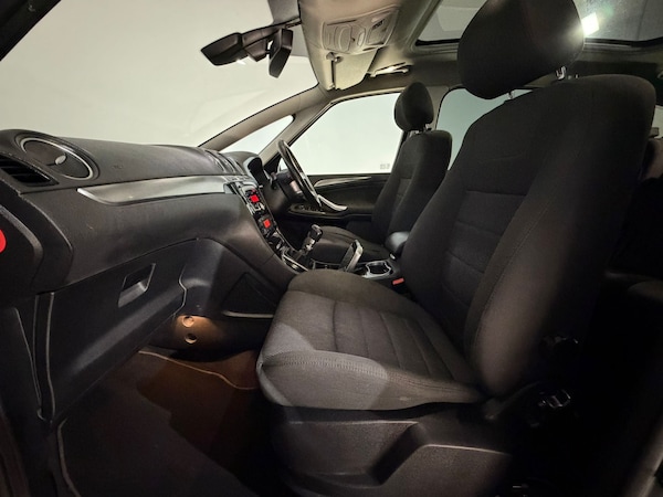 Used Ford S-Max 2012 for sale - 76311439: Photo 18