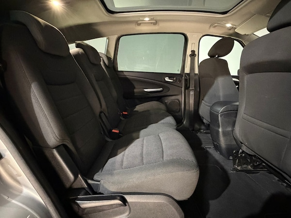 Used Ford S-Max 2012 for sale - 76311439: Photo 19