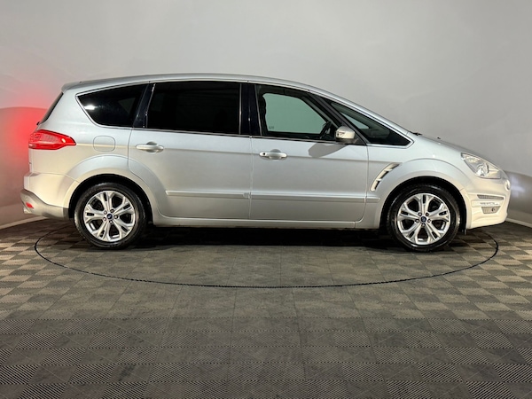 Used Ford S-Max 2012 for sale - 76311439: Photo 4