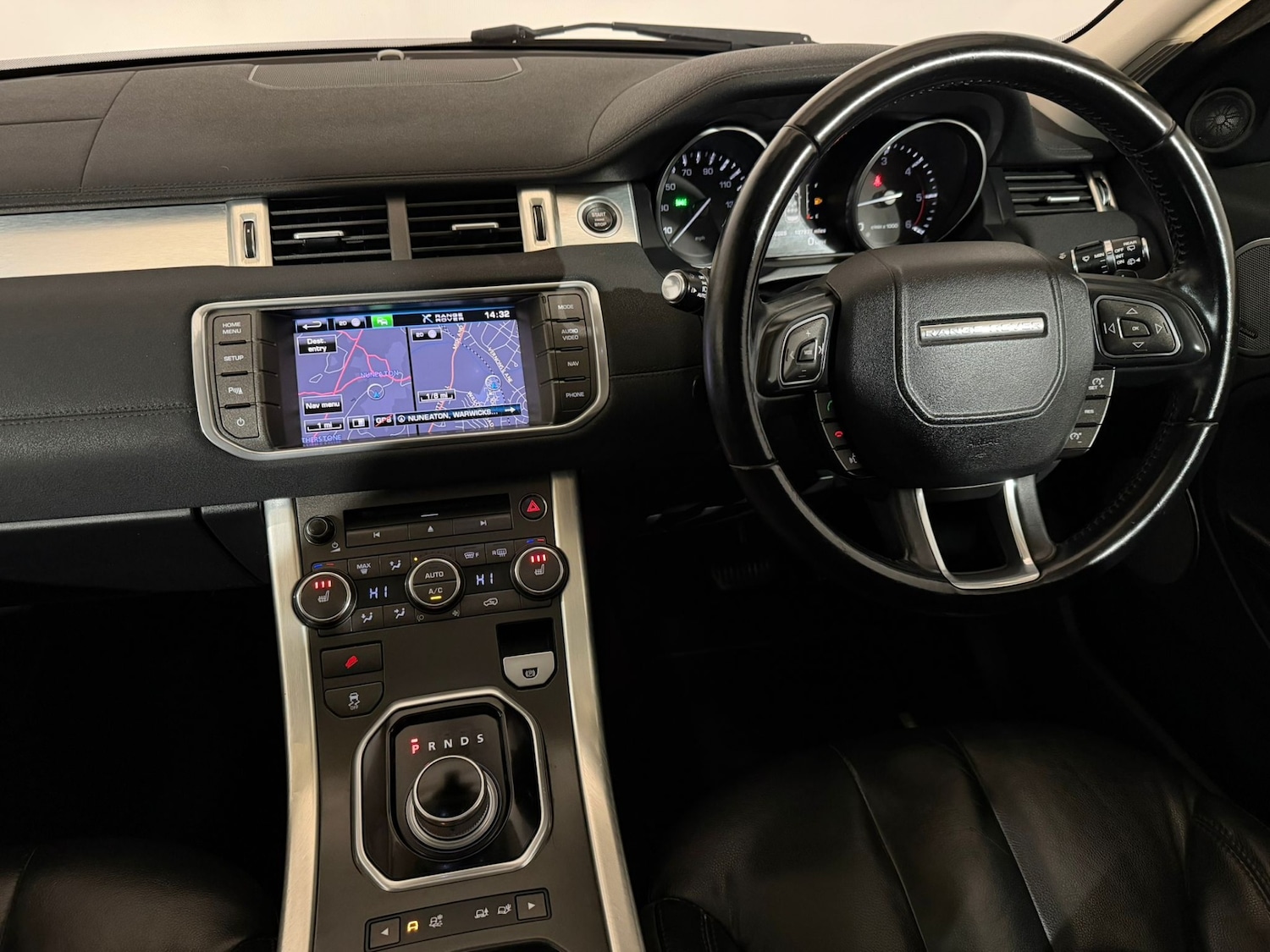 Used Land Rover Range Rover Evoque 2013 for sale - 76745405: Photo 12