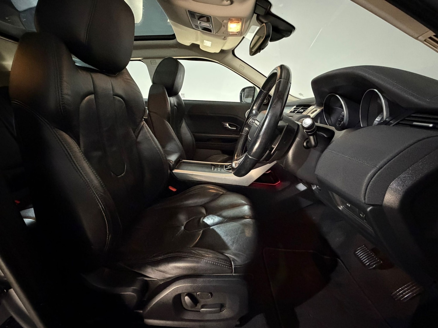 Used Land Rover Range Rover Evoque 2013 for sale - 76745405: Photo 15