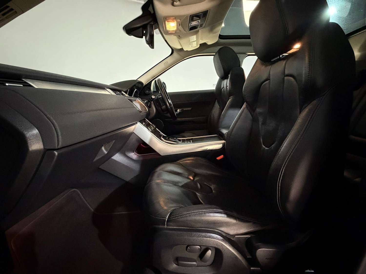 Used Land Rover Range Rover Evoque 2013 for sale - 76745405: Photo 16