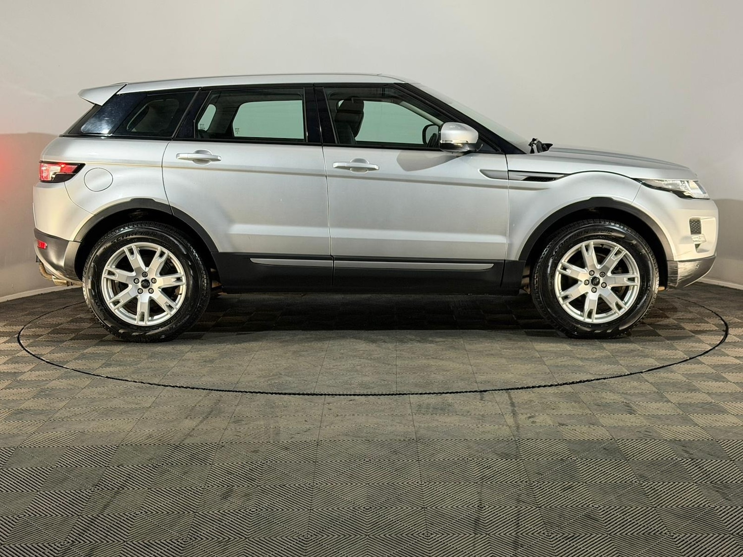 Used Land Rover Range Rover Evoque 2013 for sale - 76745405: Photo 4