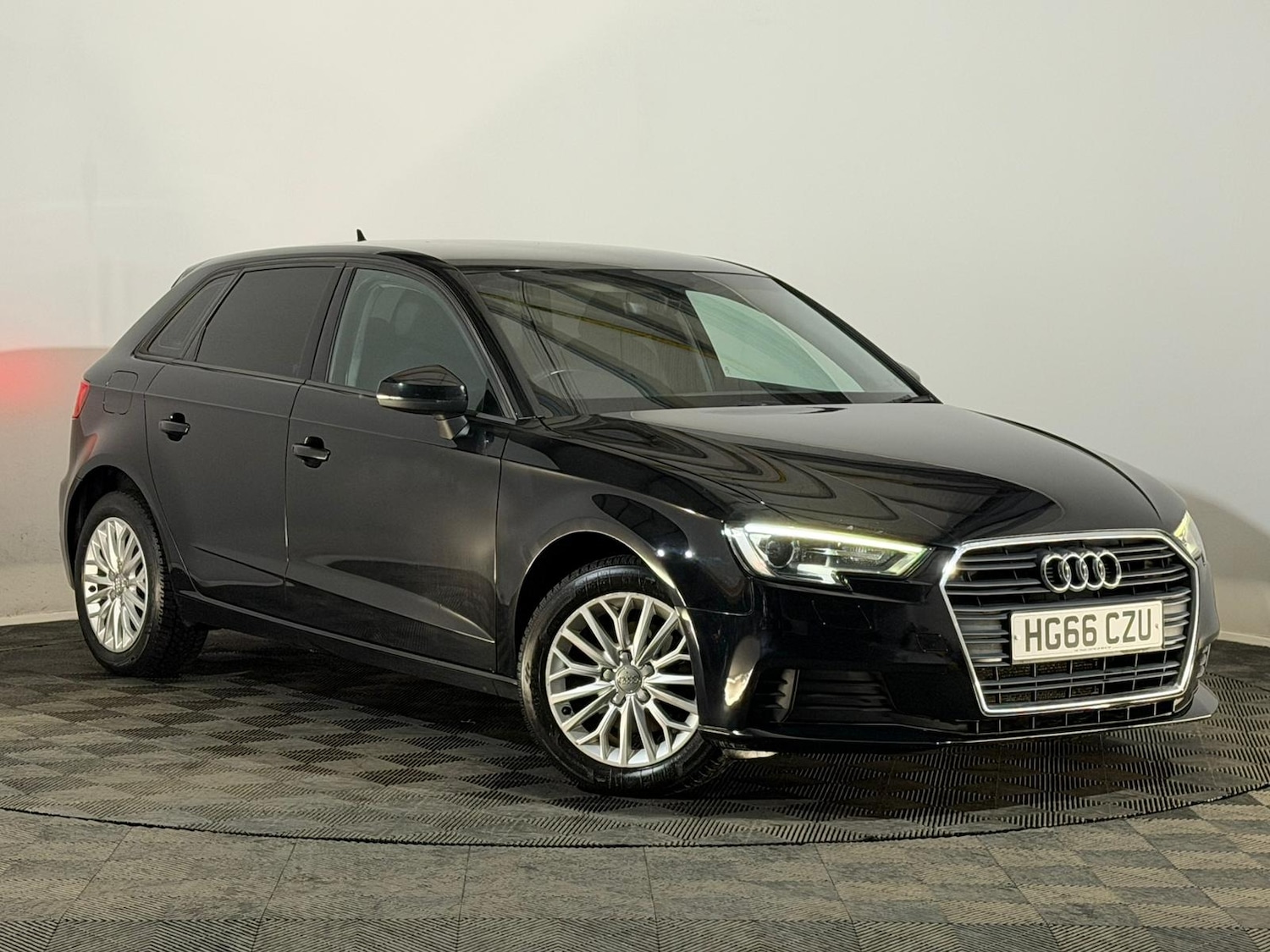 Used Audi A3 2016 for sale - 76297008: Photo 1